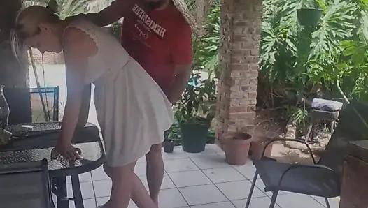 Pssygalore69 wird von ihrem stiefbruger von hinten gefickt