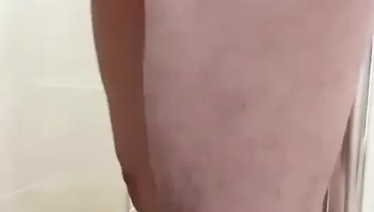 In the shower, a new experience, a new senzation