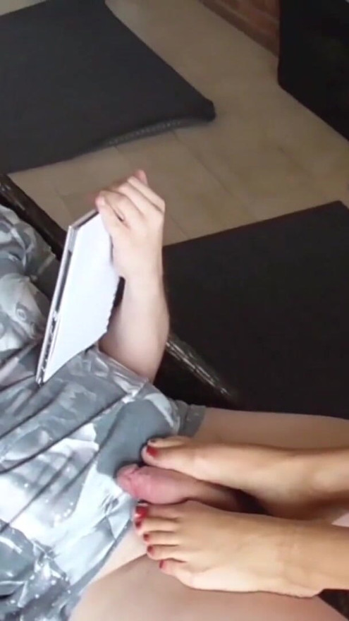 Girlfriend caught BF get Footjob Cheating by German Broker | Clip 1
