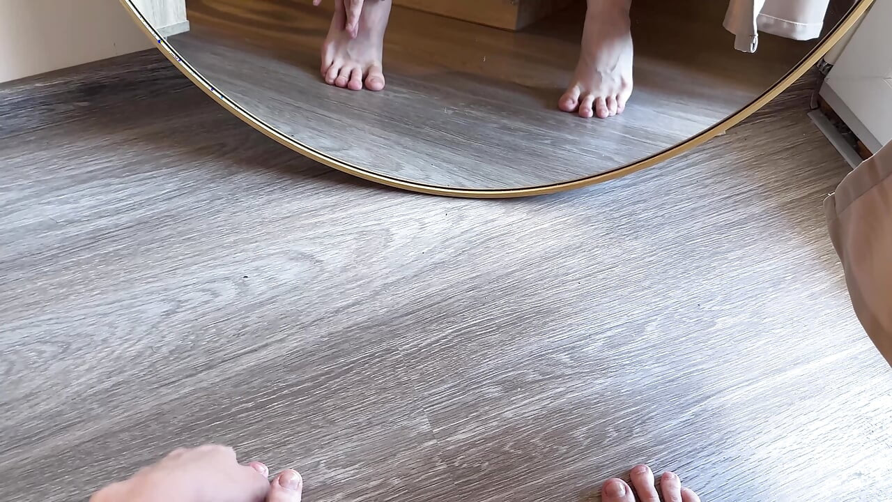 Snow White Lingerie Pixie Mirror Tease - Floor Ride Fantasy