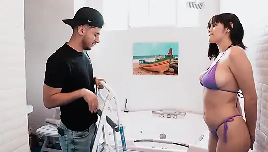 The Housewife Called the Plumber... but It Wasn't the Pipe That She Wanted to Fix!