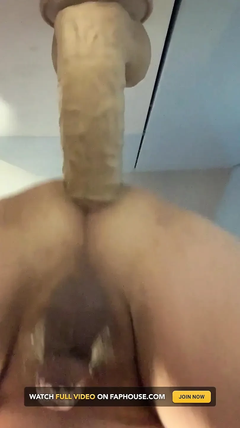 Big Dildo in My Ass
