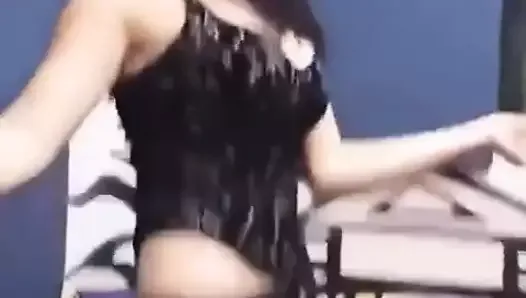 SEXY INDIAN DANCE
