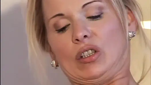 Рождественский ужин - эпизод 01