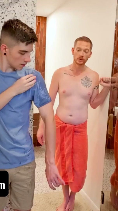 Hot Twink Get Caught Taking A Bath With His Sexy Stepdad - TwinkTrade Taboo Foursome | Clip 1