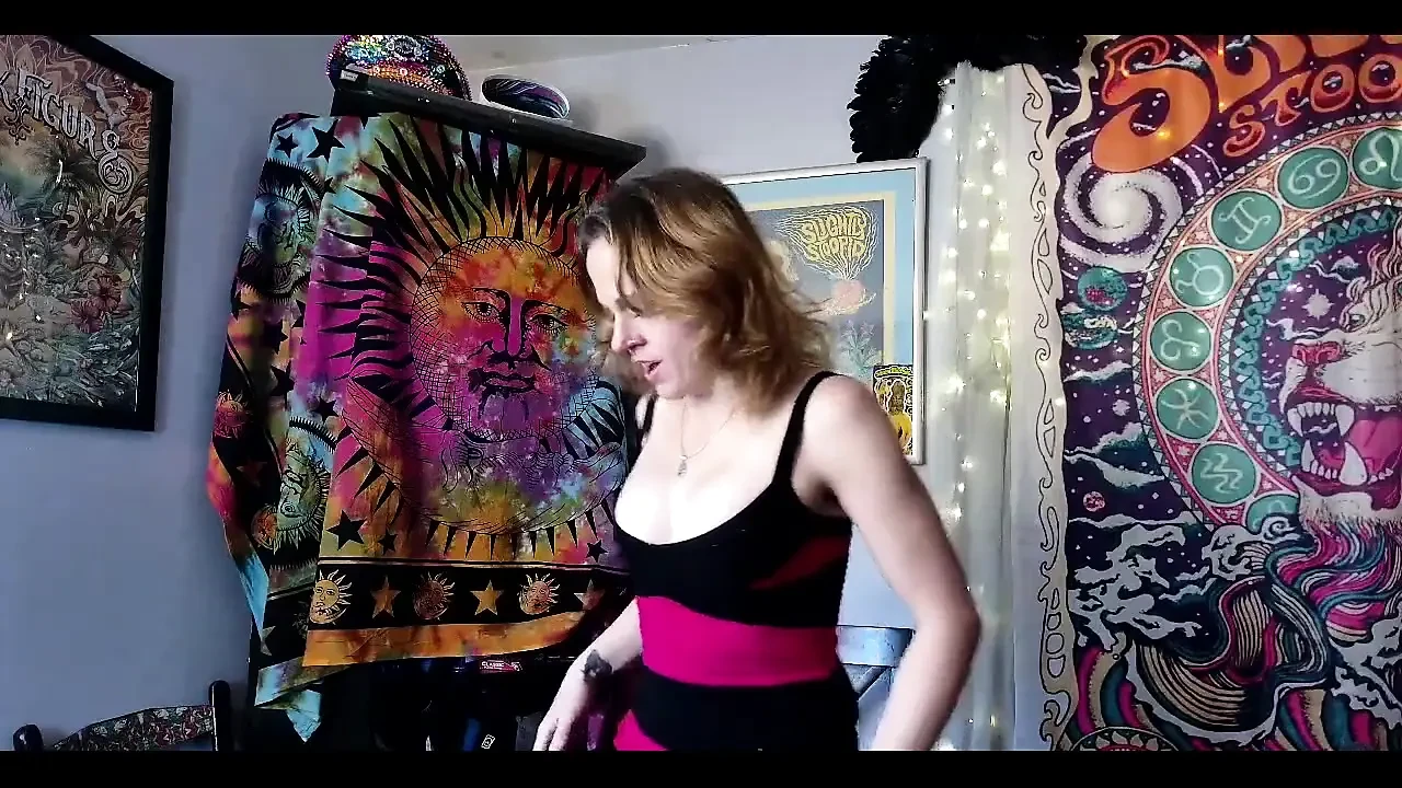 Suzy Wylde Is Continuing Her Anal Training