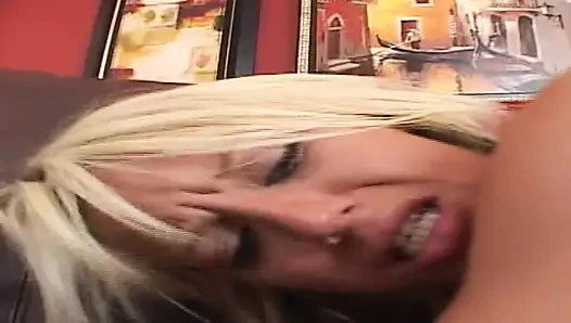 Blonde Babes Share Throbbing Cock in Sloppy Threesome