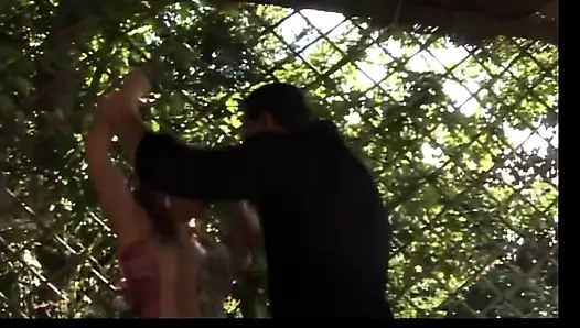 Veronica Belli gerçek bir sürtük gibi sikildi