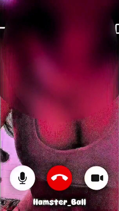 Bini menelefon saya semasa bercurang dengan pembantu rumah MILF di dapur | Klip 1