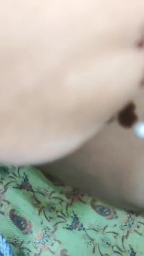 Enge Fotze hart gefickt – heisses indisches Dorf-Bhabhi enge Fotze Sexvideo | Clip 2
