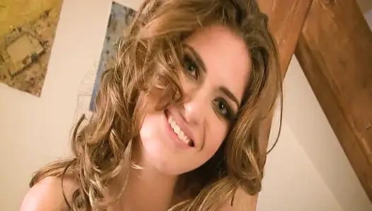 1213 Esmer Mia