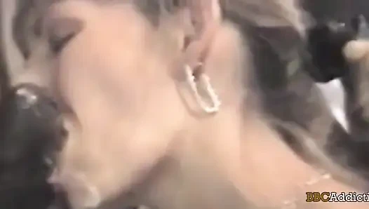 Büyük zenci yarağı bağımlılığı - % 100 amatör ve ev yapımı porno videoları