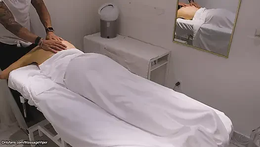 Cheating Wife Fucks the Massage Therapist