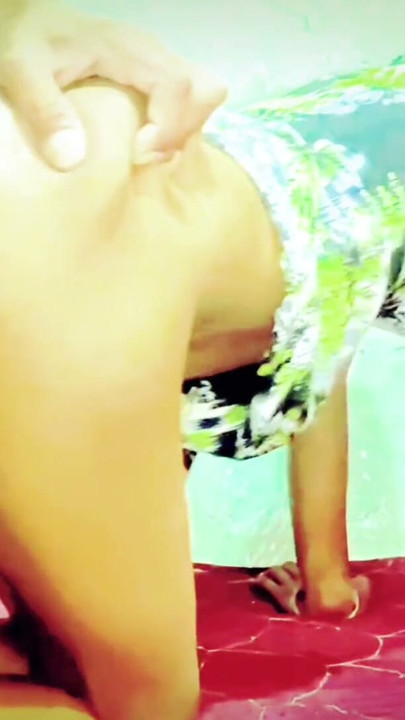 TROROSE DESI INDIAN BHABHI KO MARE BANKE CHODA | Clipe 1