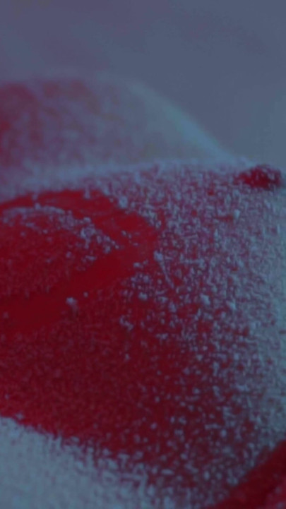 Neve caindo nos meus peitos e buceta - softcore christmas provocação closeup | Clipe 1