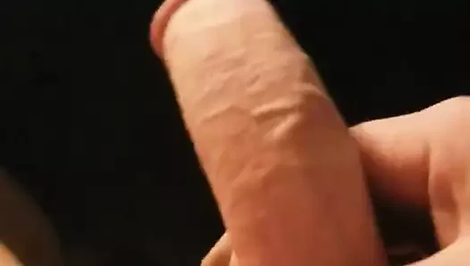 sadece okşayarak benim yumuşak traş horoz