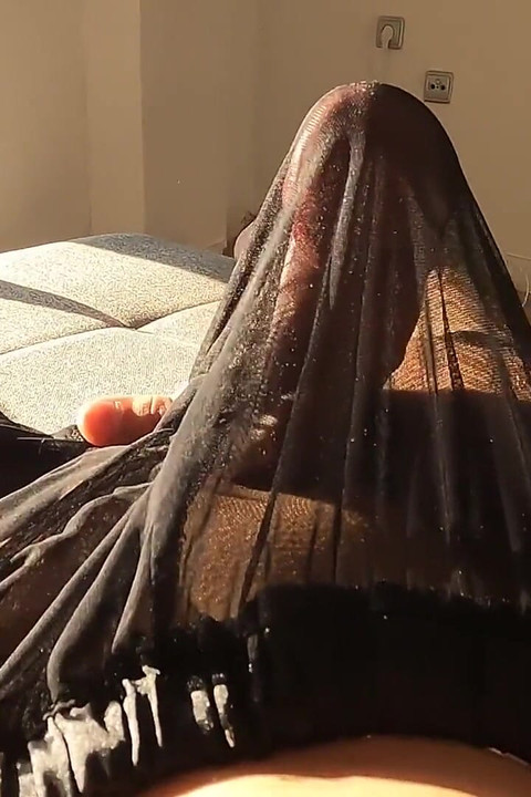 ฉันน้ําแตกในบ็อกเซอร์โปร่งใสของฉันโดยไม่ต้องสัมผัสตัวเอง