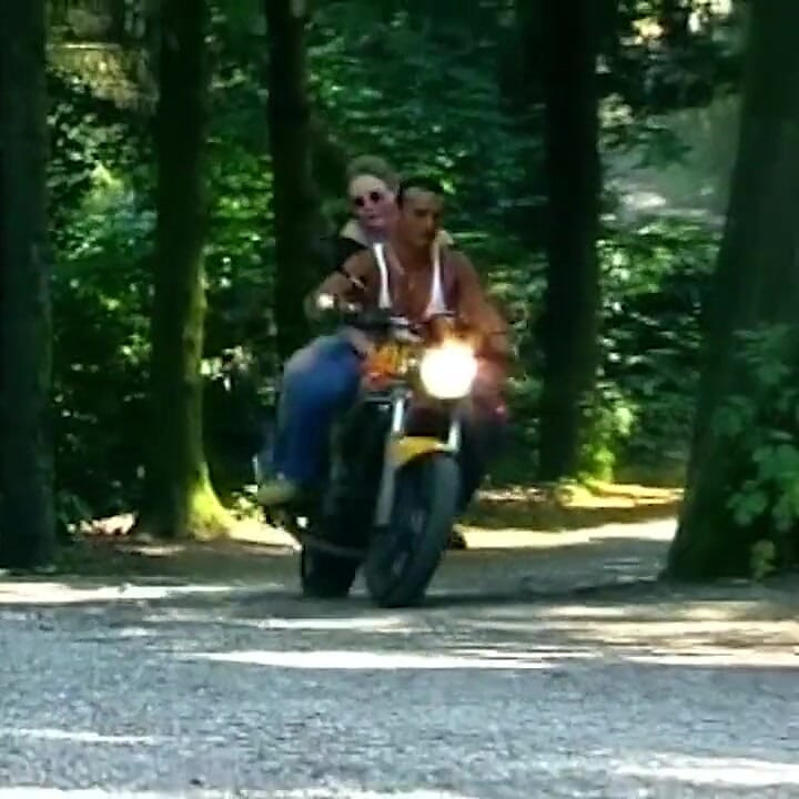 Mature Blonde Stretched Wide in Outdoor Anal Fisting Frenzy