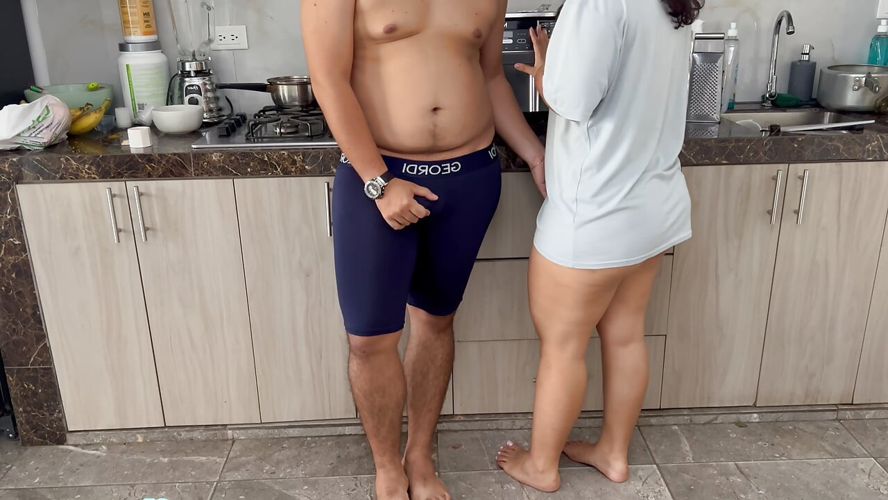 BEAUTIFUL STEPSISTER IN SHORT SUIT GETS FUCKED AND FILLED WITH MILK