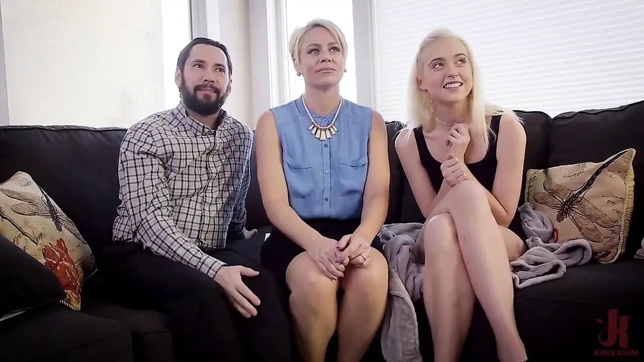 Gold-digging anal teen learns the old fashioned way