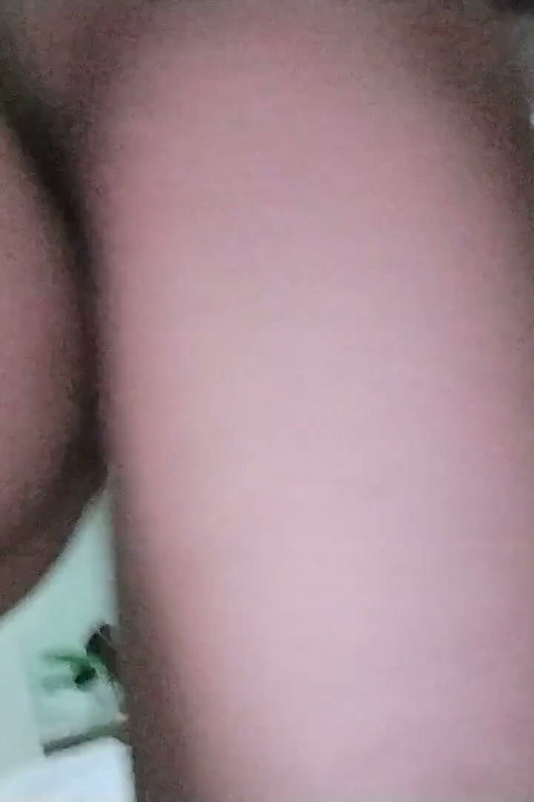 Selfie Film of My Pussy Fucked by Other Men and Sent It to My Cuckold