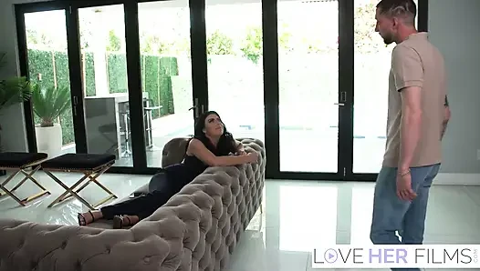 Gal ritchie si cewek hot rambut cokelat dientot sama penggemar fetish kakinya
