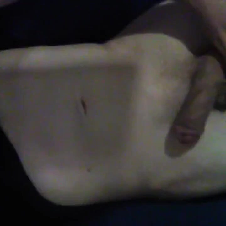 Demonstrating How I Tuck; Drenching My Body and Mouth in My Pee