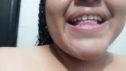 Do you want to see how I bathe after waxing?