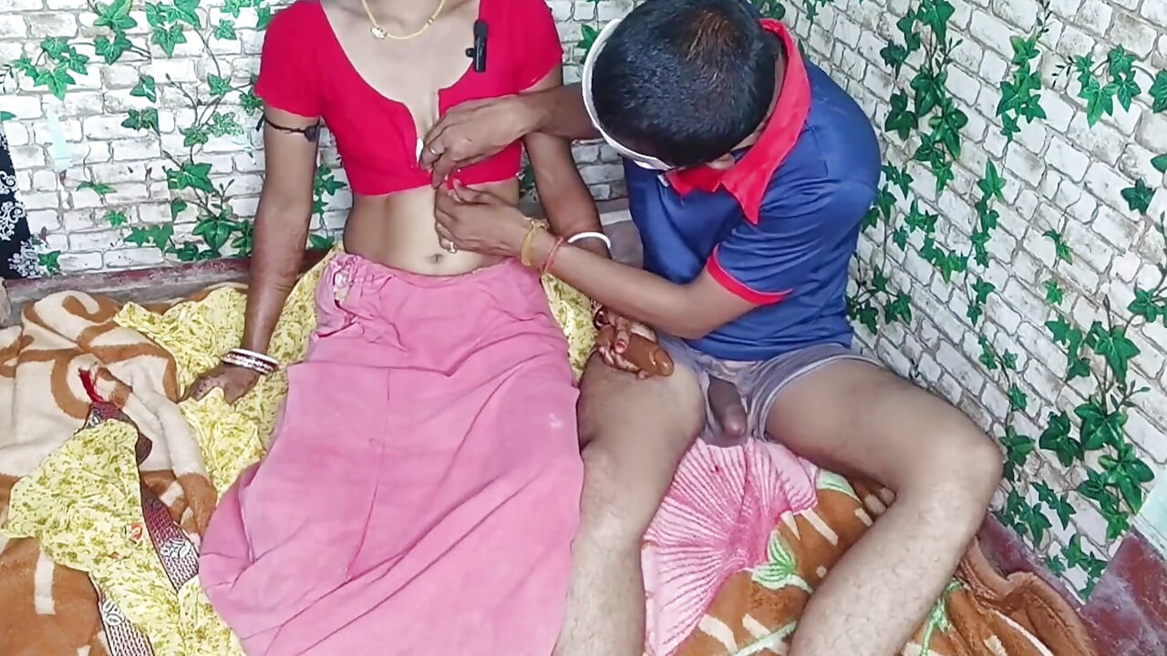 The Stepson Fucked His New Stepaunt's Tight Pussy with a 9-inch Dragon Condom and Made Her Squirt