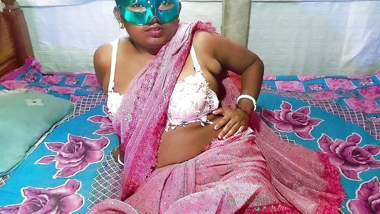 Indian mamoni bhabi chocked a hurd dick so romentic and hot sexy