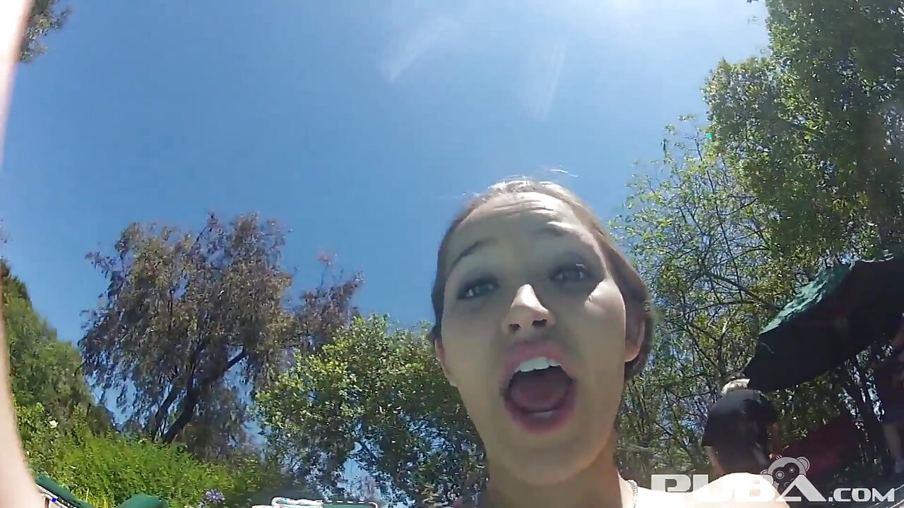 Parde ke pichhe Dani daniels