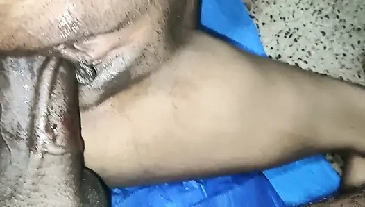 Village bhabhi ko Bina Tel lagaye chudai kiye