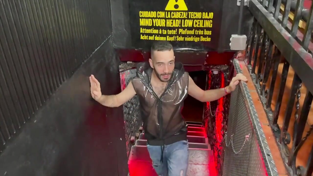 Alton Red used raw by the twink Alec Loob