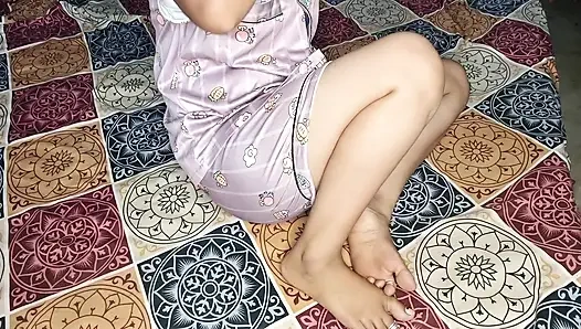 Indian new cute girl ka jabarjast fuking xxx Desi cute desi girl jabarjast Sex xxx com
