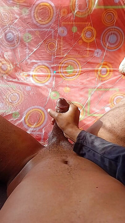 Nice dick mastibating  cum short