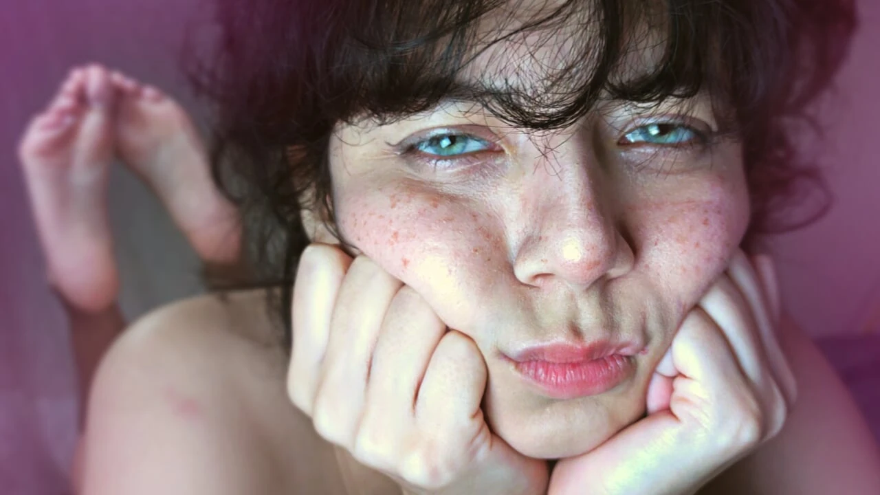 Fingering,amateur,cameltoe,teen