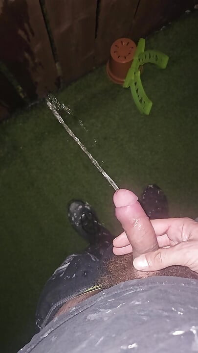 Pišanje, Drkanje i pušenje cigareta