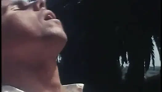 Ateşli açık havada grup seks