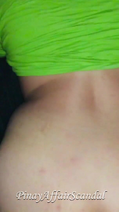 Επική στιγμή από το "18 yearold P19yo Pinay's Big Bouncing Tits - Hard Fuck"