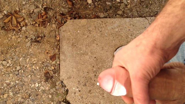 Cumshot Handjob Outdoor