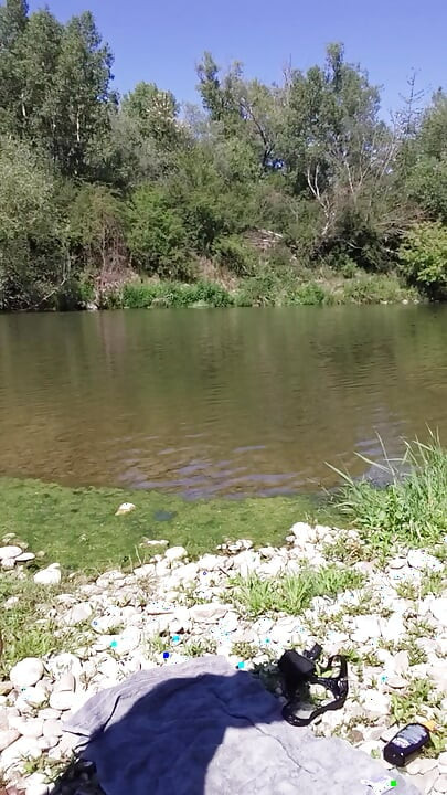 Nude by River show my fat ass in swiming string
