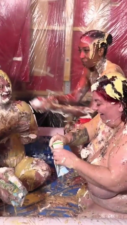 ช่วงเวลาที่ห้ามพลาดจาก "Sweet Treat Mess"