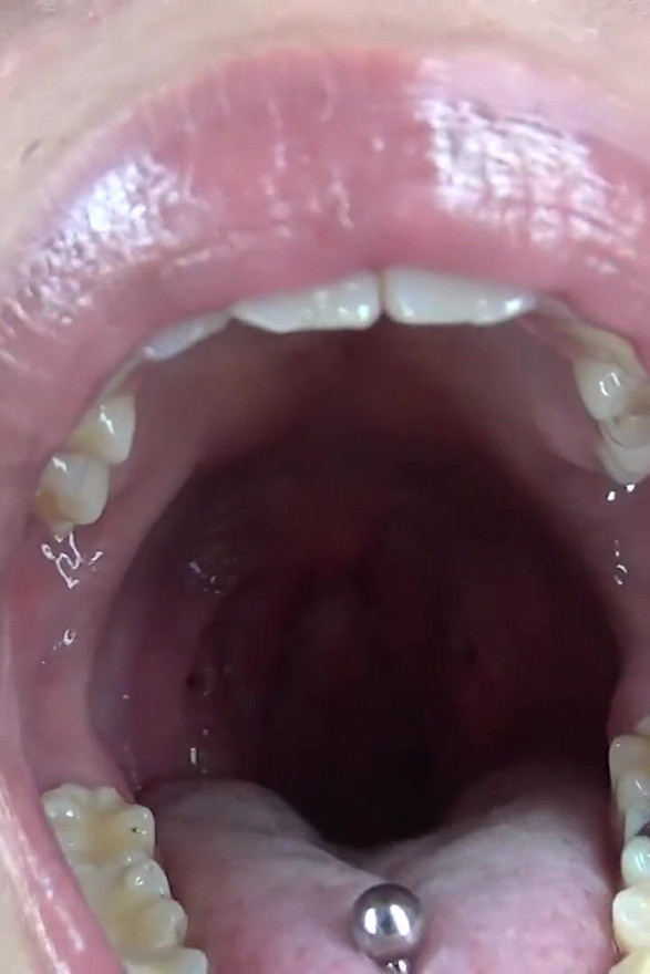 Tongue Fetish: Pierced Tongue of Noa's Selfies