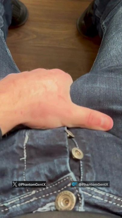 Pretty Muscle Daddy With A Lot Of Precum And Horny Cock - PhantomGentX