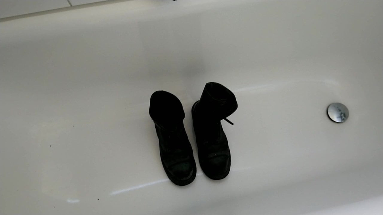 Piss Stiefel pt. 3