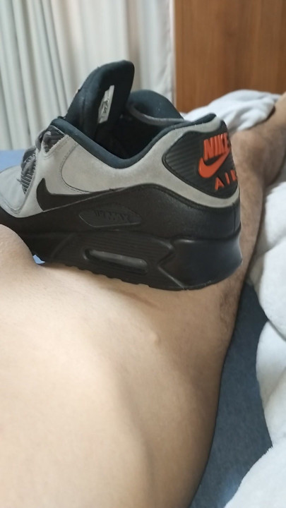 Nike Air Max 90 ile oynuyorum