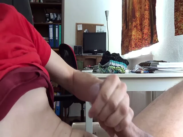Skinny guy cumming a lot