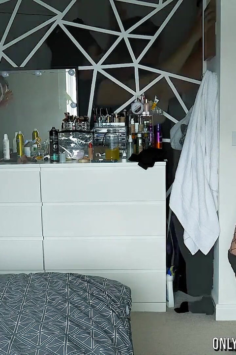 Samantha Flair ตํารวจนมใหญ่จับสาวเลวของกางเกงใน