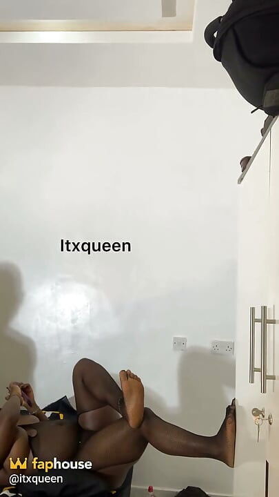 Pato and Itxqueen Behind the Scene