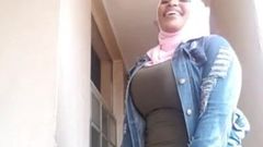 sexy hijabi turbanli woman dancing